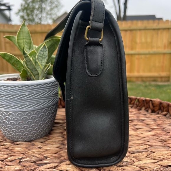 Authentic Black Vintage Coach Scout 9890 - Picture 13 of 14